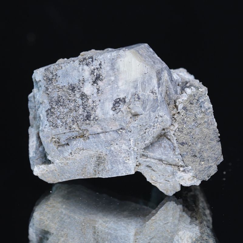 Hydroksylapatitt med hornblende, Oksøyekollen, Snarum