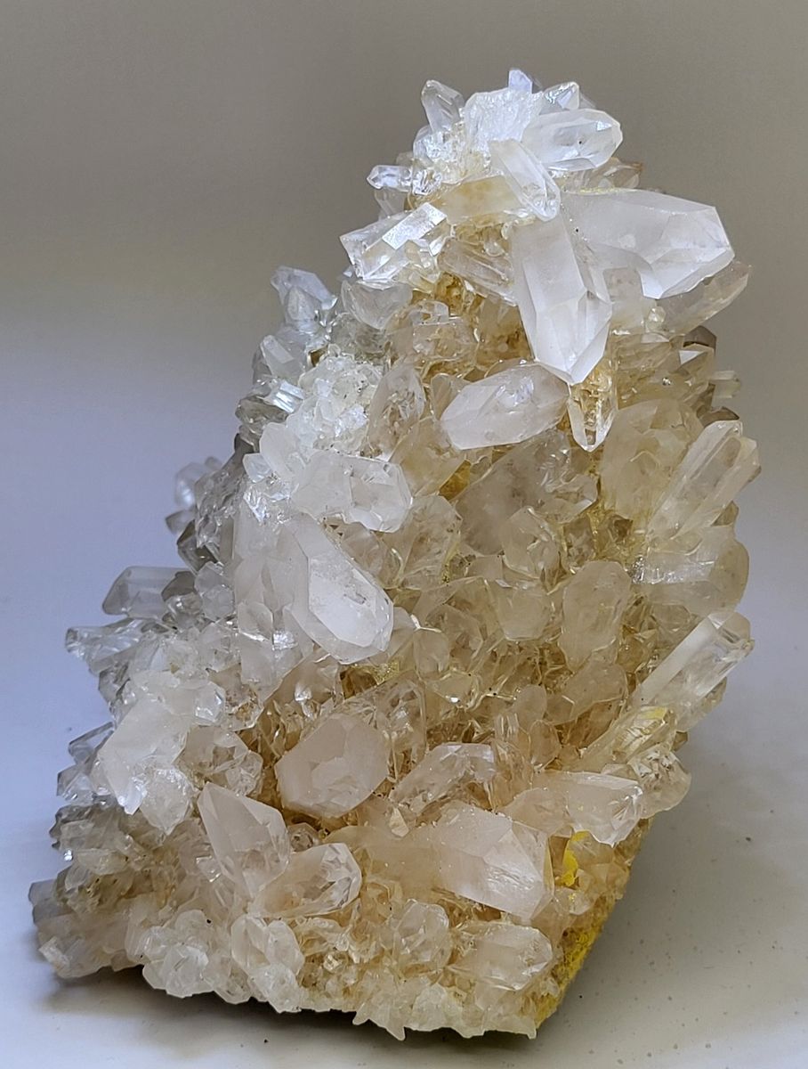 Kvartsgruppe (bergkrystall), Madagaskar