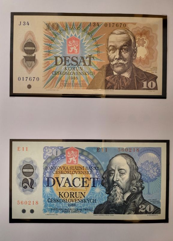 Tsjekkoslovakia, 10-100 korun, siste seddelserie
