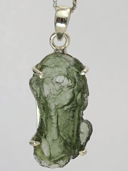 Hovedbilde Moldavitt fra Chlum, Tsjekkia, sølvanheng, 4,29 gram