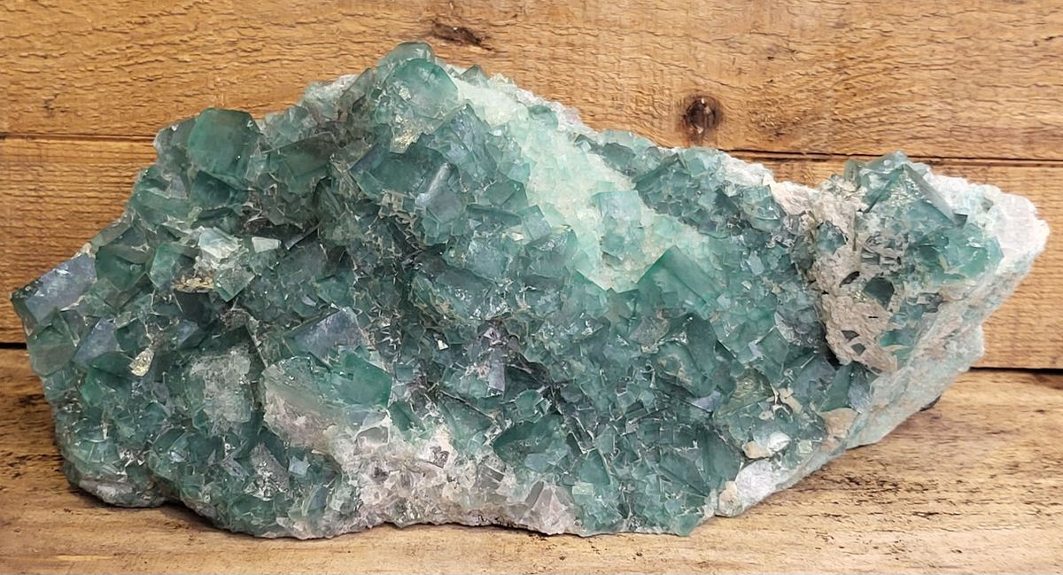 Grønn fluorittkrystallgruppe, Madagaskar